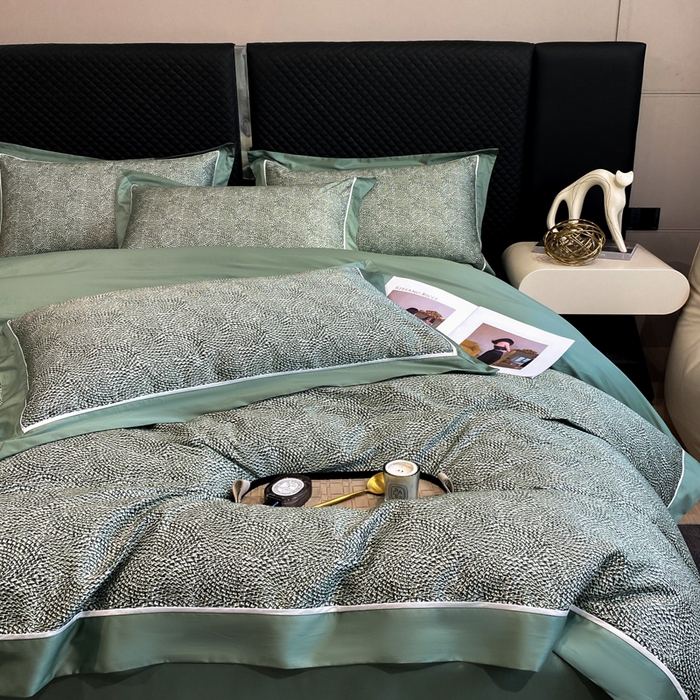 91家纺网 家纺一手货源 找家纺 魅都100s长绒棉数码印花大拼角轻奢四件套 绿