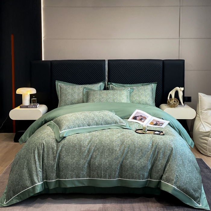 91家纺网 家纺一手货源 找家纺 魅都100s长绒棉数码印花大拼角轻奢四件套 绿