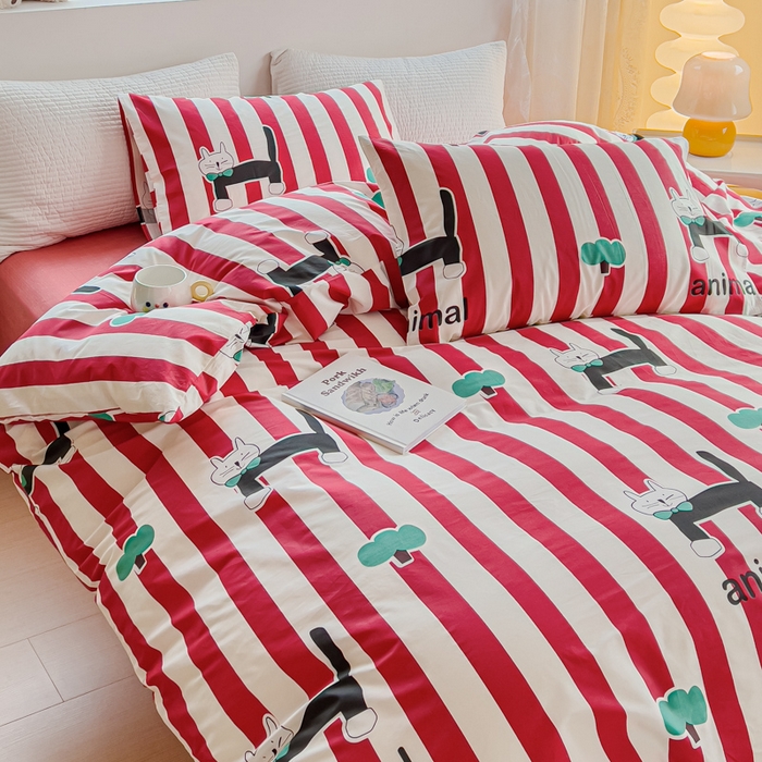 91家纺网 家纺一手货源 找家纺 感遇家纺 2024春夏新品全棉卡通印花四件套-第一批 红条夜猫