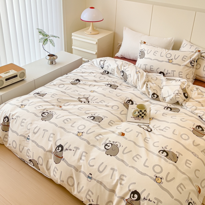 91家纺网 家纺一手货源 找家纺 感遇家纺 2024春夏新品全棉卡通印花四件套-第二批 小企鹅