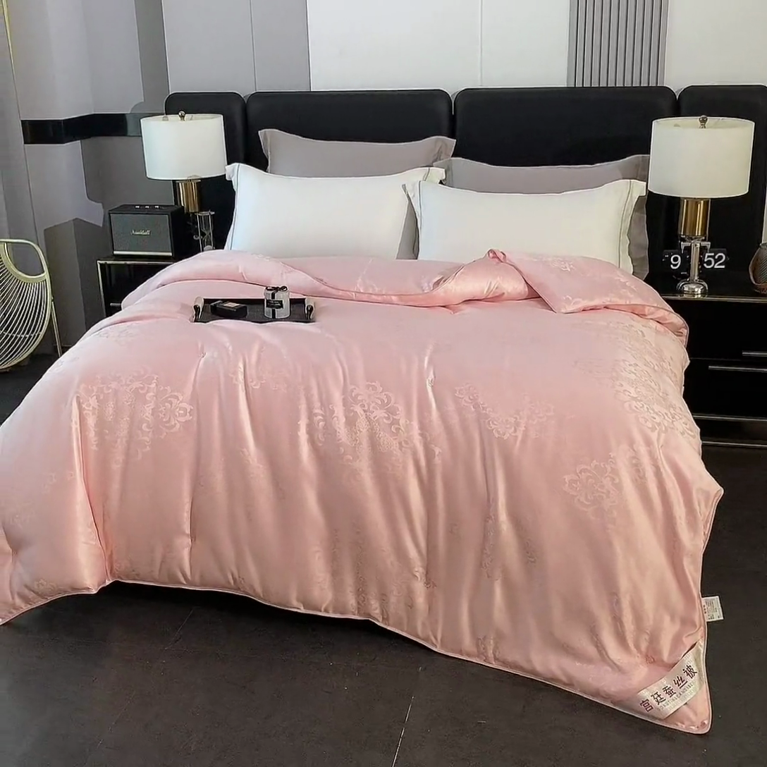 91家纺网 家纺一手货源 找家纺 （总）恒鑫家纺 2025新款提花蚕丝被