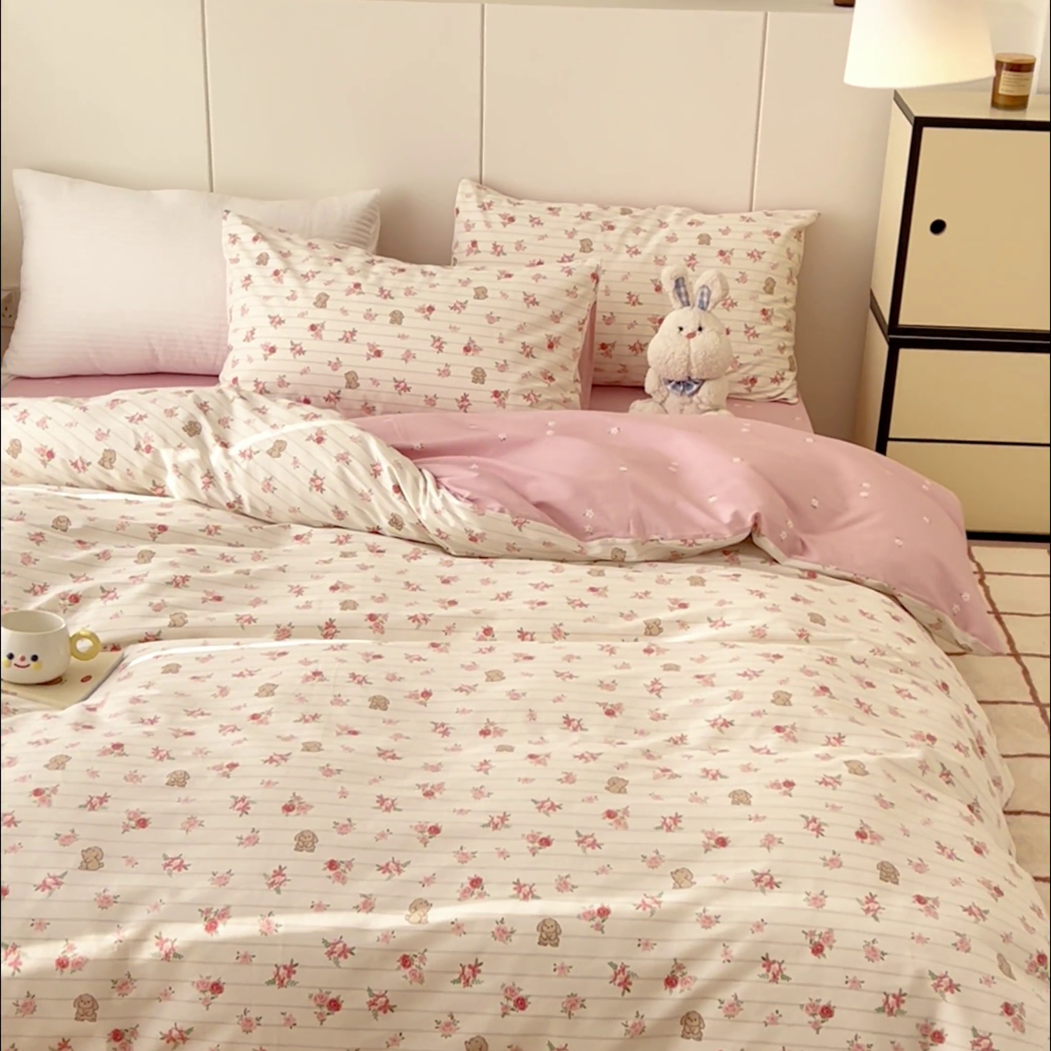 91家纺网 家纺一手货源 找家纺 感遇家纺 2024春夏新品全棉卡通印花四件套-第二批 花花兔