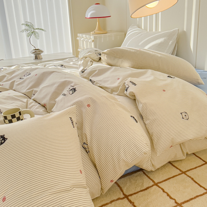 91家纺网 家纺一手货源 找家纺 感遇家纺 2024春夏新品全棉卡通印花四件套-第二批 黑白猫咪