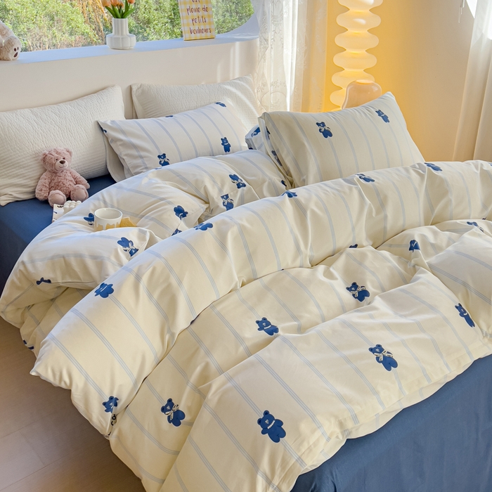 91家纺网 家纺一手货源 找家纺 感遇家纺 2024春夏新品全棉卡通印花四件套-第一批 简约小熊