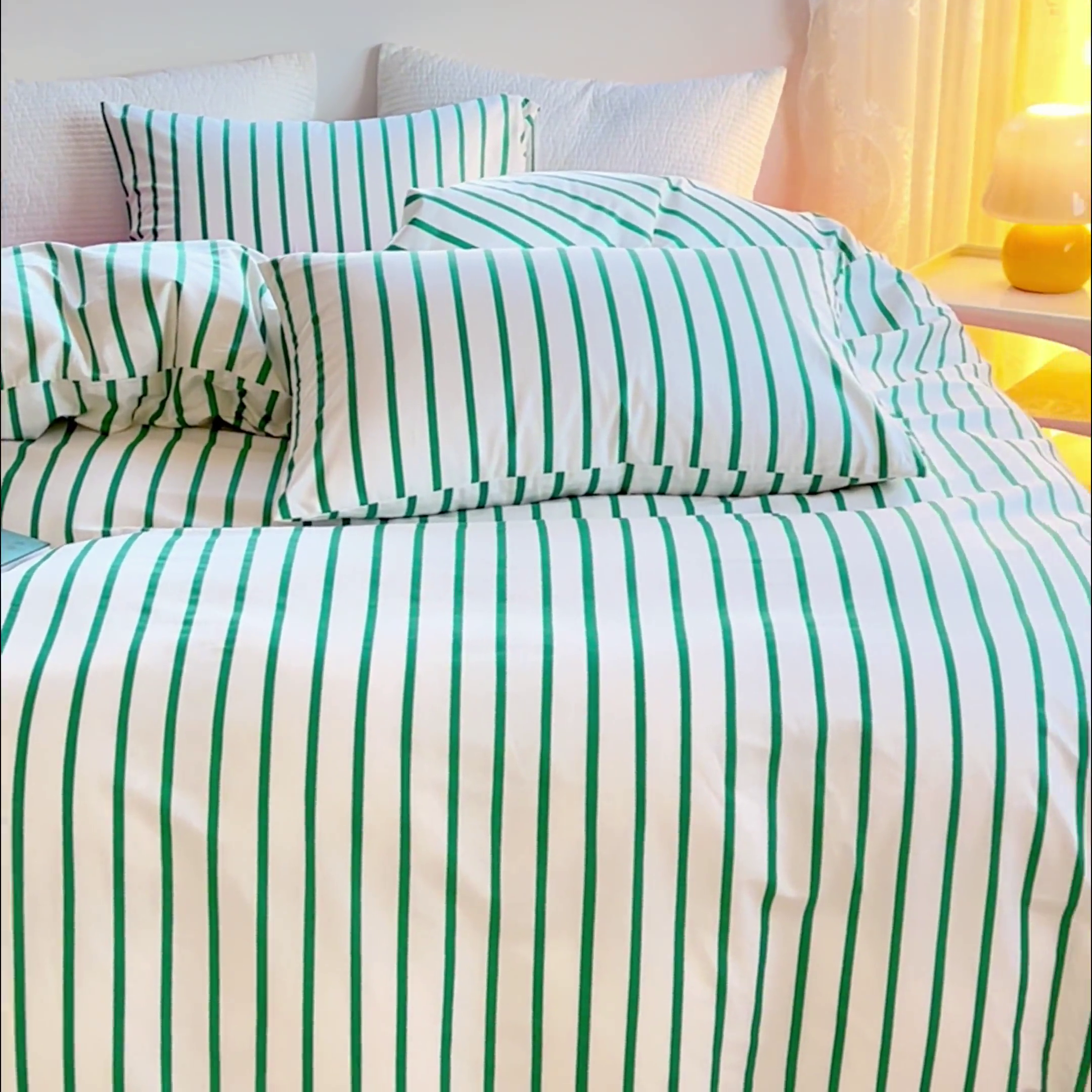 91家纺网 家纺一手货源 找家纺 感遇家纺 2024春夏新品全棉卡通印花四件套-第一批 墨绿条纹