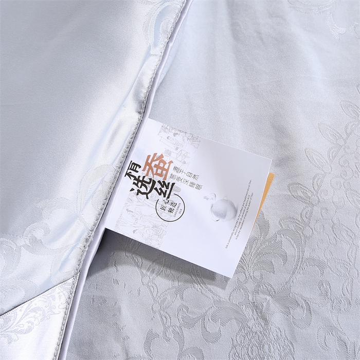 91家纺网 家纺一手货源 找家纺 恒鑫家纺 2025新款提花蚕丝被 高级灰