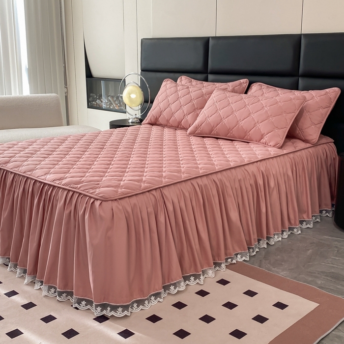 91家纺网 家纺一手货源 找家纺 笠裙家纺 2024新款A类原棉夹大豆棉加厚刺绣四叶草款系列床裙 四叶草-豆沙