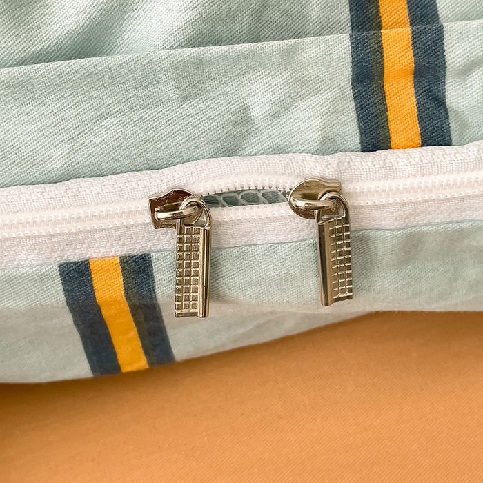 91家纺网 家纺一手货源 找家纺 梦家居 2024新款春季新品北欧简约风四件套 蓝桔宽条