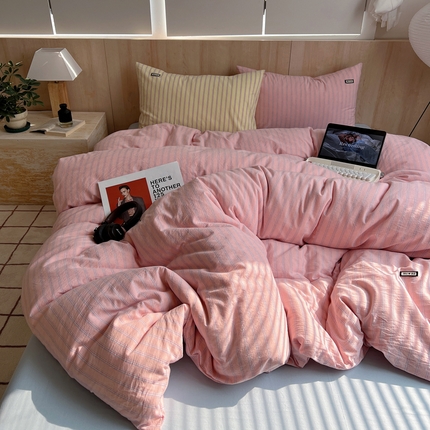 91家纺网 家纺一手货源 找家纺 （总）玛奇朵 2024新款多巴胺INS博主同款全棉色织条纹混搭-布拉格