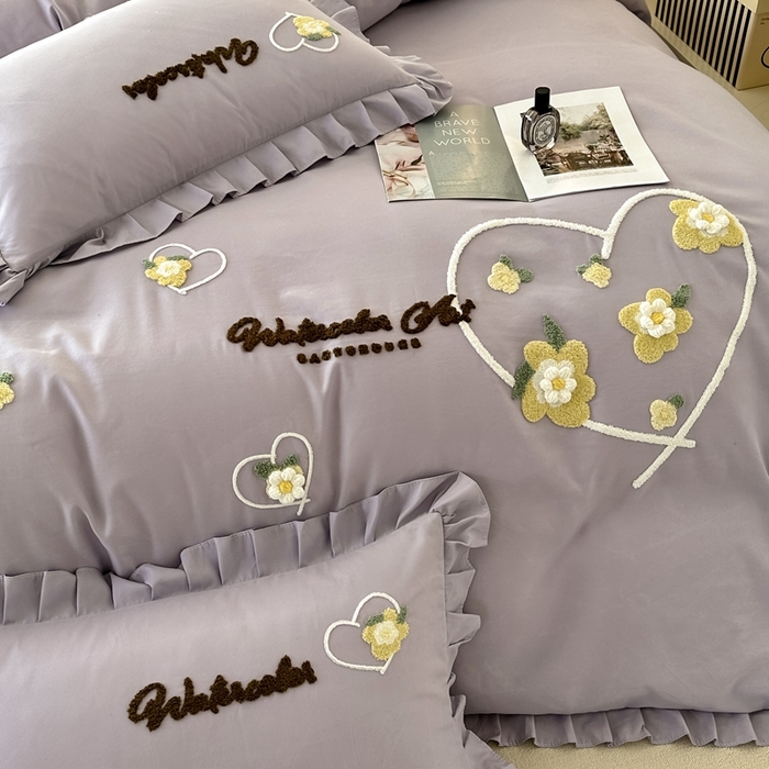 91家纺网 家纺一手货源 找家纺 金米诺 2024新款水洗磨毛花边四件套夏被四件套-蜜恋 蜜恋-烟紫