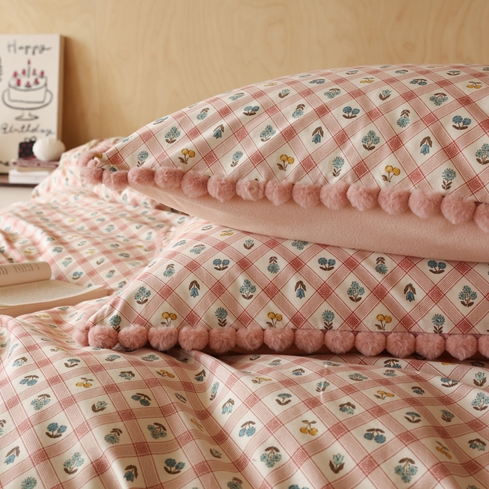 91家纺网 家纺一手货源 找家纺 棉眠 2024新款AB版毛球款棉加绒四件套 甜茶日记（棉加绒）