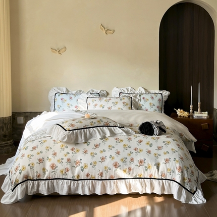 91家纺网 家纺一手货源 找家纺 （总）玛奇朵 2024新款法式复古全棉A类双层皱纱-班娜花园