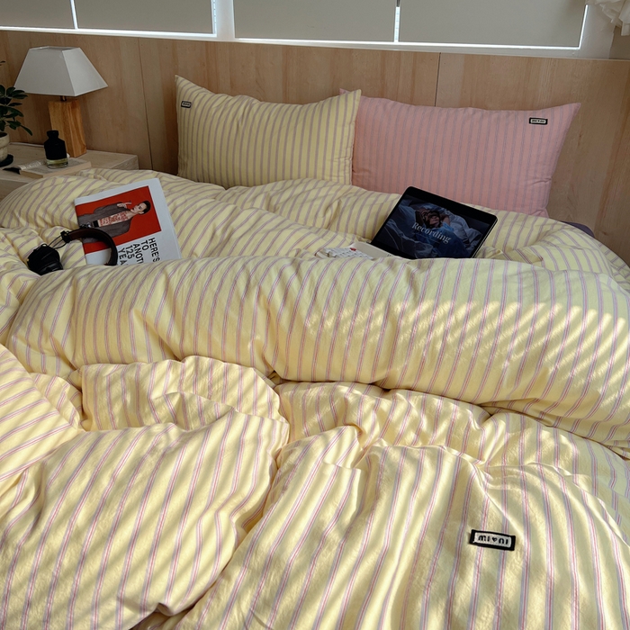 91家纺网 家纺一手货源 找家纺 玛奇朵 2024新款多巴胺INS博主同款全棉色织条纹混搭-布拉格 布拉格-黄