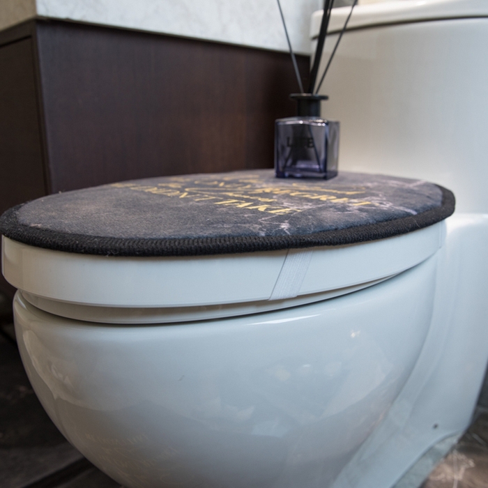 91家纺网 家纺一手货源 找家纺 爵仕家纺 2024新款网销款卫浴三件套地垫马桶盖 黑金大理石