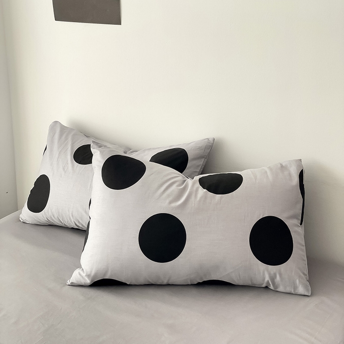 91家纺网 家纺一手货源 找家纺 梦家居 2024新款春季新品北欧简约风四件套 黑灰波点