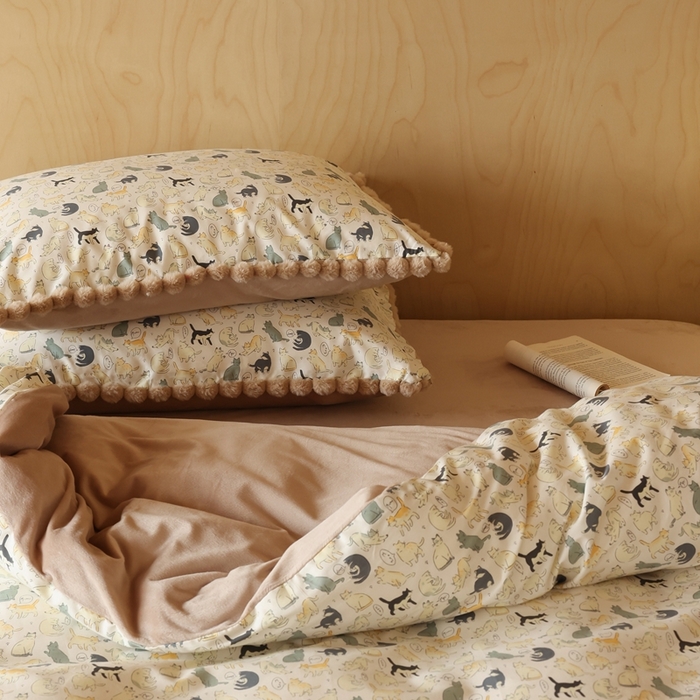 91家纺网 家纺一手货源 找家纺 棉眠 2024新款AB版毛球款棉加绒四件套 猫屋（棉加绒）