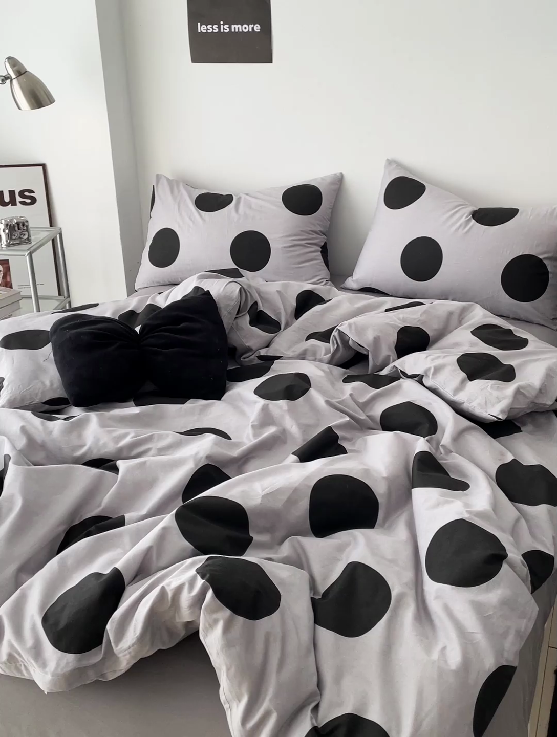 91家纺网 家纺一手货源 找家纺 梦家居 2024新款春季新品北欧简约风四件套 黑灰波点