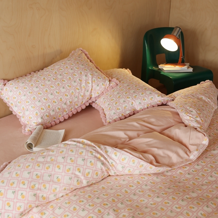 91家纺网 家纺一手货源 找家纺 棉眠 2024新款AB版毛球款棉加绒四件套 蜜夏红（棉加绒）