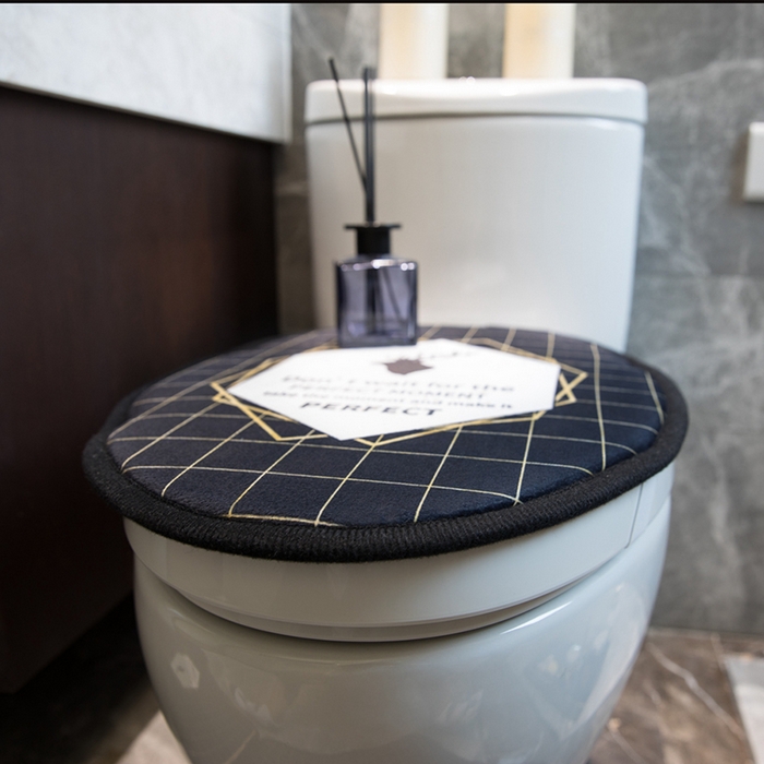 91家纺网 家纺一手货源 找家纺 爵仕家纺 2024新款网销款卫浴三件套地垫马桶盖 黑格鹿