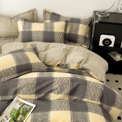91家纺网 家纺一手货源 找家纺 盛馨家纺 2024新款全棉高支高密精梳棉北欧绅士风四件套纯棉床笠格子条纹三件套 贝加尔