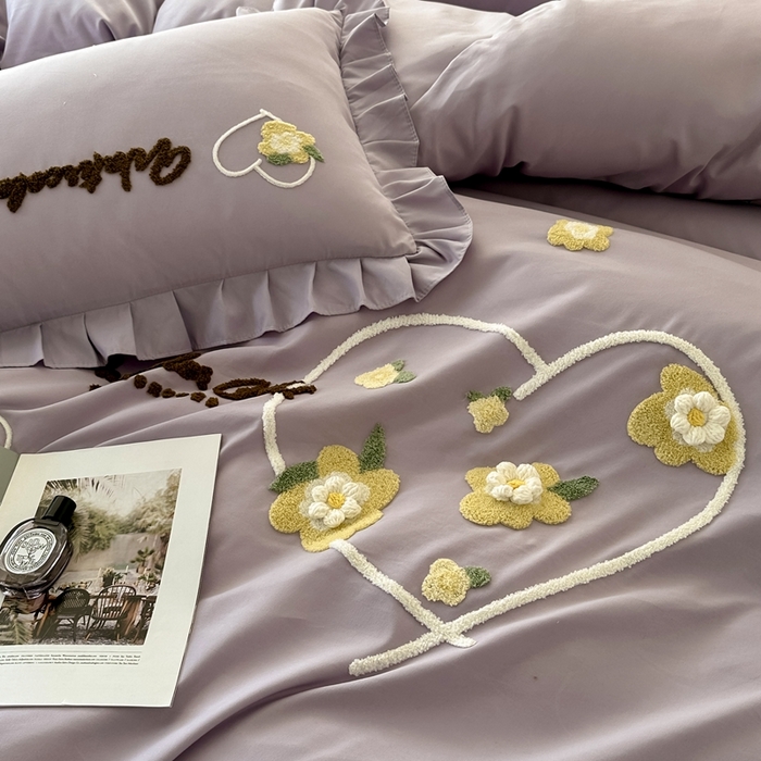 91家纺网 家纺一手货源 找家纺 金米诺 2024新款水洗磨毛花边四件套夏被四件套-蜜恋 蜜恋-烟紫