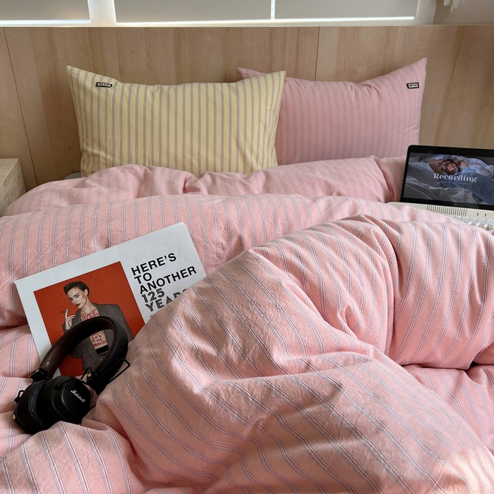 91家纺网 家纺一手货源 找家纺 玛奇朵 2024新款多巴胺INS博主同款全棉色织条纹混搭-布拉格 布拉格-粉