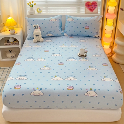 名兮家居 2024新款春夏三丽鸥-全棉印花床笠 爱心玉桂狗