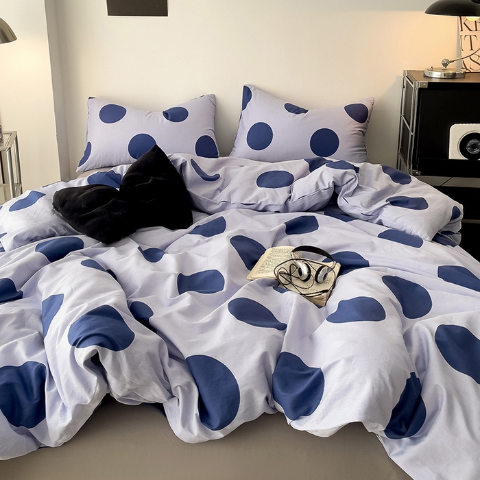 91家纺网 家纺一手货源 找家纺 梦家居 2024新款春季新品北欧简约风四件套 深蓝波点