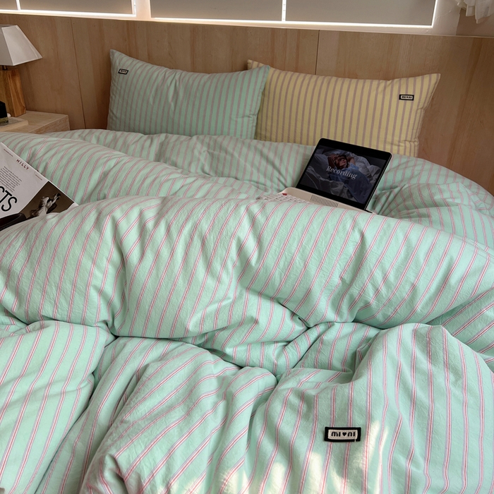 91家纺网 家纺一手货源 找家纺 玛奇朵 2024新款多巴胺INS博主同款全棉色织条纹混搭-布拉格 布拉格-绿