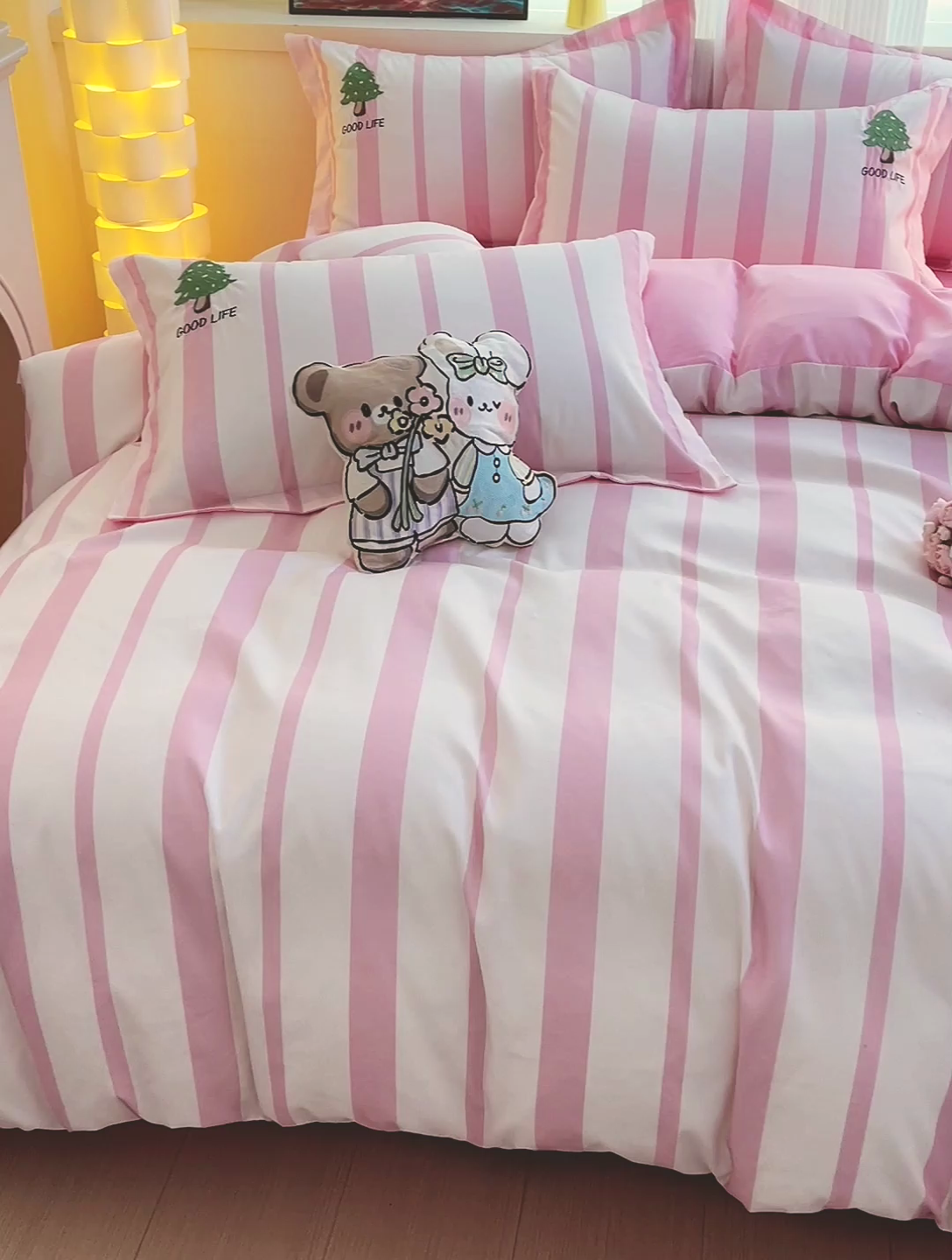 91家纺网 家纺一手货源 找家纺 娜娜 2024新款磨毛水洗棉刺绣四件套 	 快乐伙伴-粉