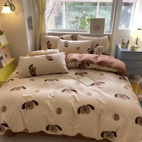 91家纺网 家纺一手货源 找家纺 雅居纺 2024新款高密全棉13070印花四件套 曲奇小狗