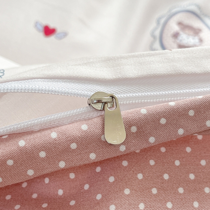 91家纺网 家纺一手货源 找家纺 捌月 2024新款全棉小花匠系列四件套单品系列 公主熊