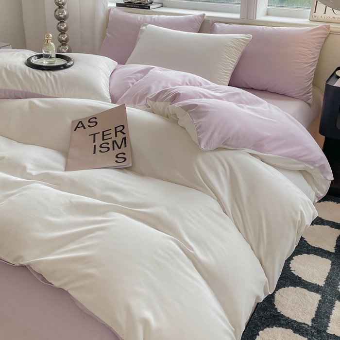 91家纺网 家纺一手货源 找家纺 芷凡家纺 2024新款亲肤棉纯色双拼四件套 奶白+丁香紫