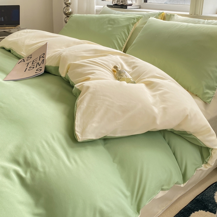 91家纺网 家纺一手货源 找家纺 芷凡家纺 2024新款亲肤棉纯色双拼四件套 果绿+米白