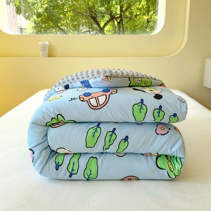 91家纺网 家纺一手货源 找家纺 希诺 2024春夏豆豆绒多功能被套盖毯针织棉幼儿园豆豆被可拆洗 森林乐园