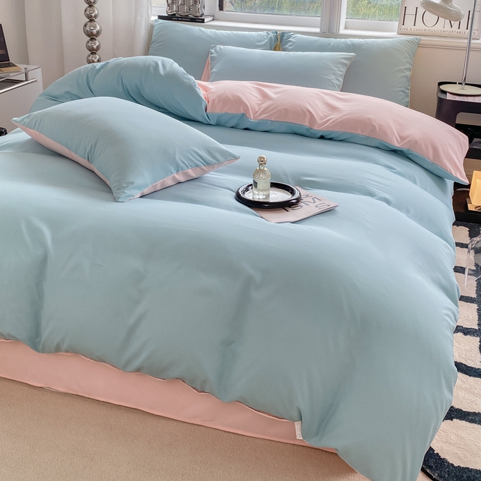 91家纺网 家纺一手货源 找家纺 芷凡家纺 2024新款亲肤棉纯色双拼四件套 蓝灰+奶油粉