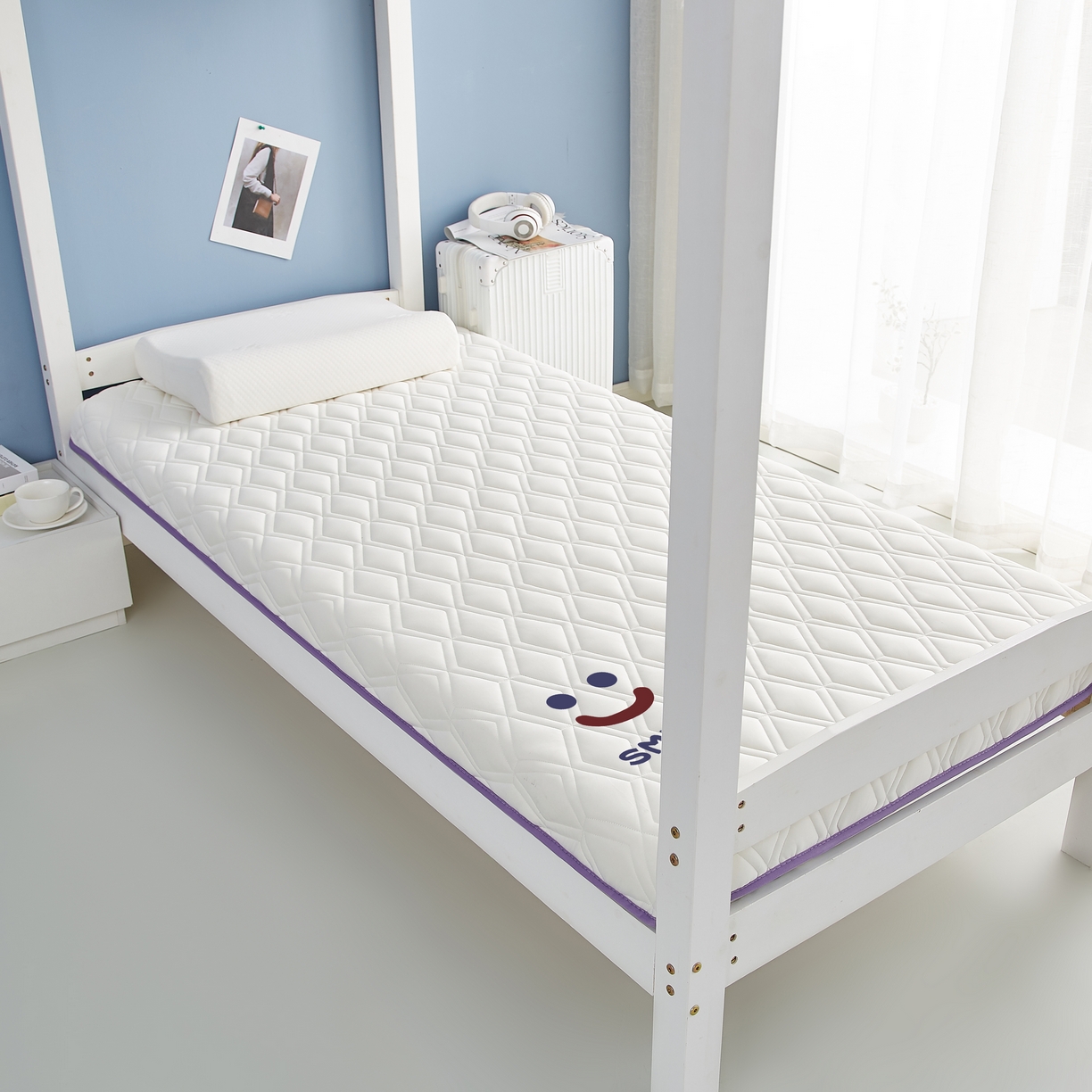 91家纺网 家纺一手货源 找家纺 （总）鹿辉 2025新款A类牛奶丝烫画单边床垫笑脸款