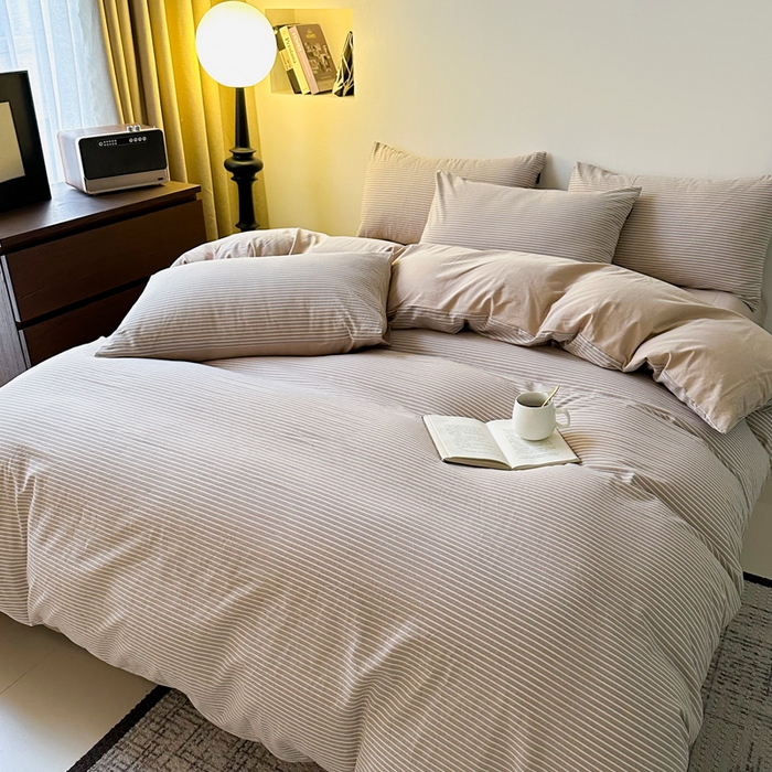 91家纺网 家纺一手货源 找家纺 小懒猪 2024新款色织水洗棉格子款四件套 米细条