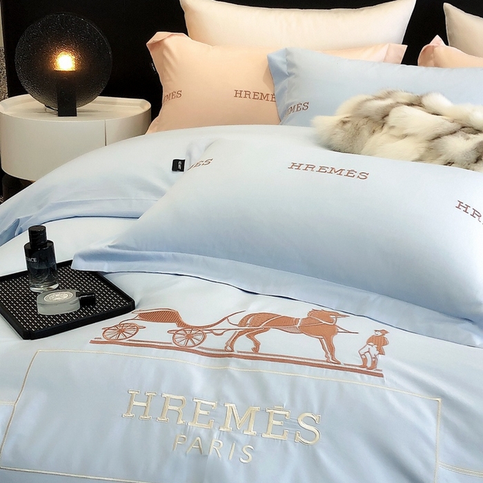 91家纺网 家纺一手货源 找家纺 卡姿家纺 2024新款春夏轻奢全棉简约款四件套-可可玛 可可玛蓝