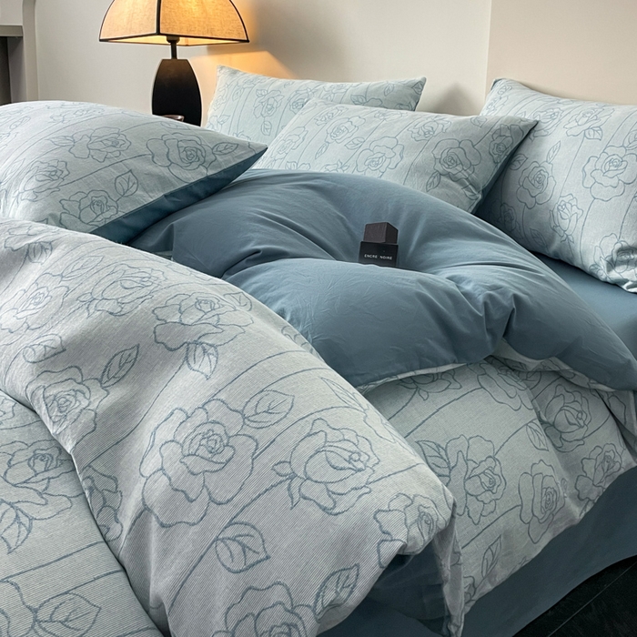 91家纺网 家纺一手货源 找家纺 ab家纺 2024新款全棉三层纱提花四件套系列-玫瑰 玫瑰蓝