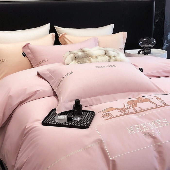 91家纺网 家纺一手货源 找家纺 （总）卡姿家纺 2024新款春夏轻奢全棉简约款四件套-可可玛