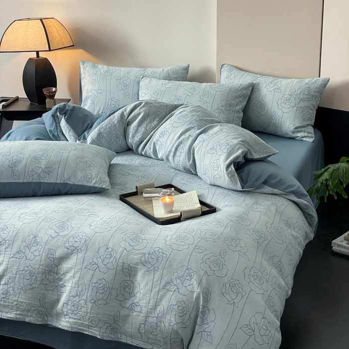 91家纺网 家纺一手货源 找家纺 ab家纺 2024新款全棉三层纱提花四件套系列-玫瑰 玫瑰蓝