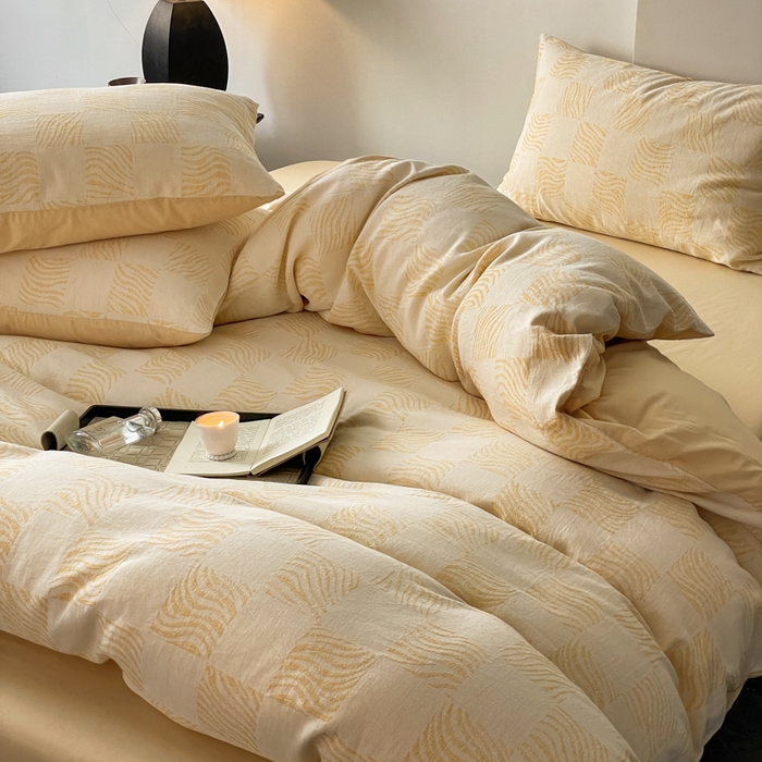 91家纺网 家纺一手货源 找家纺 ab家纺 2024新款全棉三层纱提花四件套系列-方格 方格杏