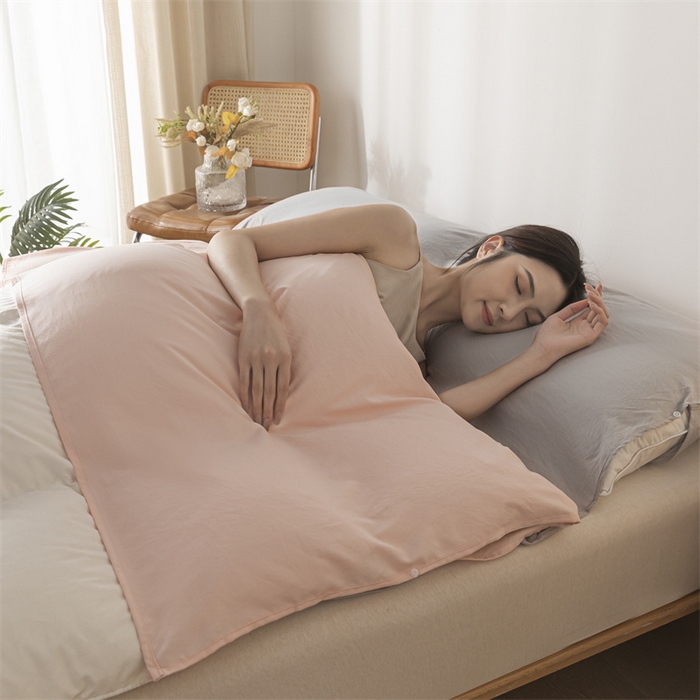 91家纺网 家纺一手货源 找家纺 古吉梦 2024新款水洗棉隔脏睡袋 奶油粉+山灰