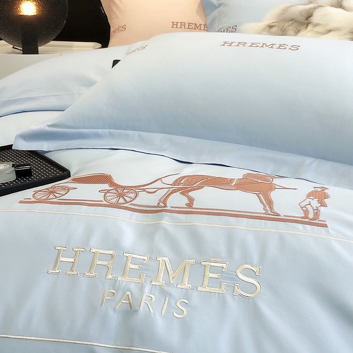 91家纺网 家纺一手货源 找家纺 卡姿家纺 2024新款春夏轻奢全棉简约款四件套-可可玛 可可玛蓝