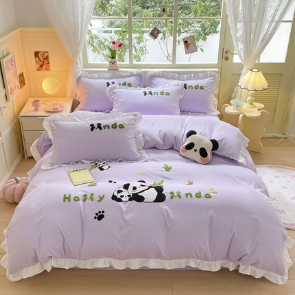 91家纺网 家纺一手货源 找家纺 （总）易禾 2024新款专板花型亲肤水洗棉毛巾绣花边四件套-熊猫系列