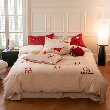 91家纺网 家纺一手货源 找家纺 FORTWO家纺原创设计 2024新款50双股毛巾绣四件套 好运-粉