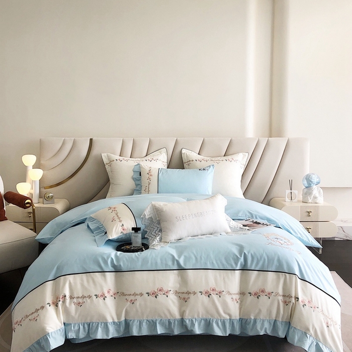 91家纺网 家纺一手货源 找家纺 卡姿家纺 2024新款春夏全棉优雅刺绣四件套-爱尔莎 爱尔莎-蓝