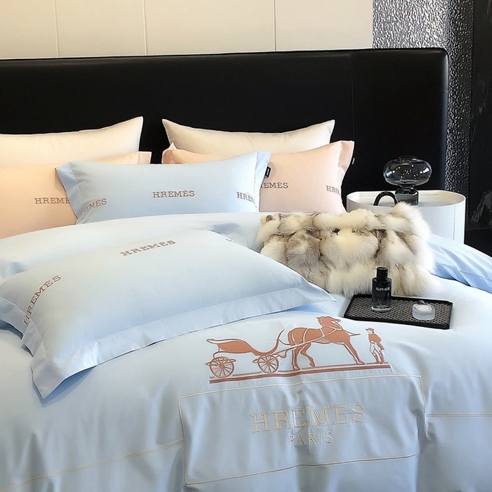 91家纺网 家纺一手货源 找家纺 卡姿家纺 2024新款春夏轻奢全棉简约款四件套-可可玛 可可玛蓝