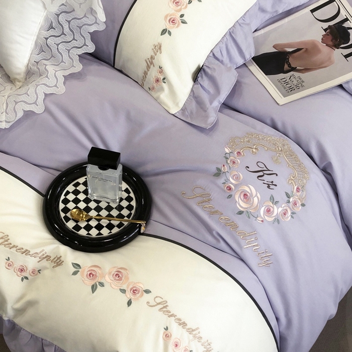 91家纺网 家纺一手货源 找家纺 卡姿家纺 2024新款春夏全棉优雅刺绣四件套-爱尔莎 爱尔莎-紫